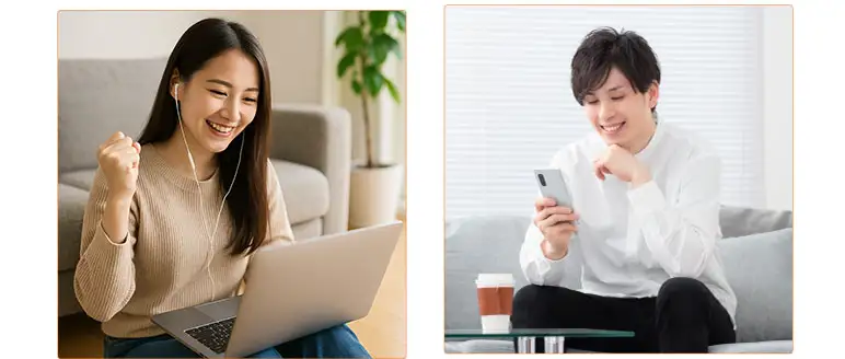 新宿区での理想のお部屋探しが成功し、満面の笑みで万歳をして喜ぶ二人の女性。仲介手数料を抑えて予算内での引越しが決まった成約時のイメージ